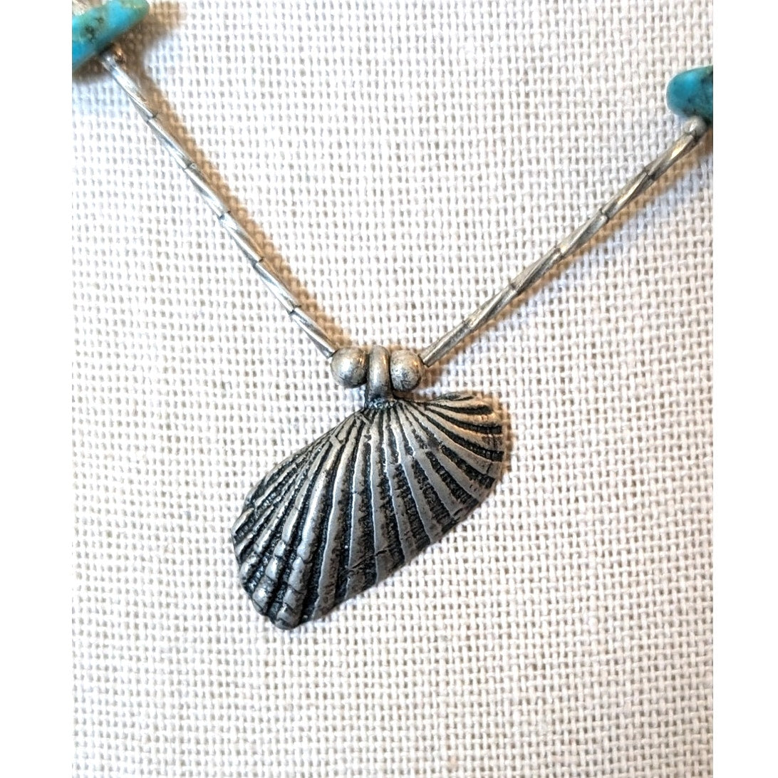 Vintage Sterling Silver Shell Twisted Bead Turquoise Chip Barrel Clasp Choker