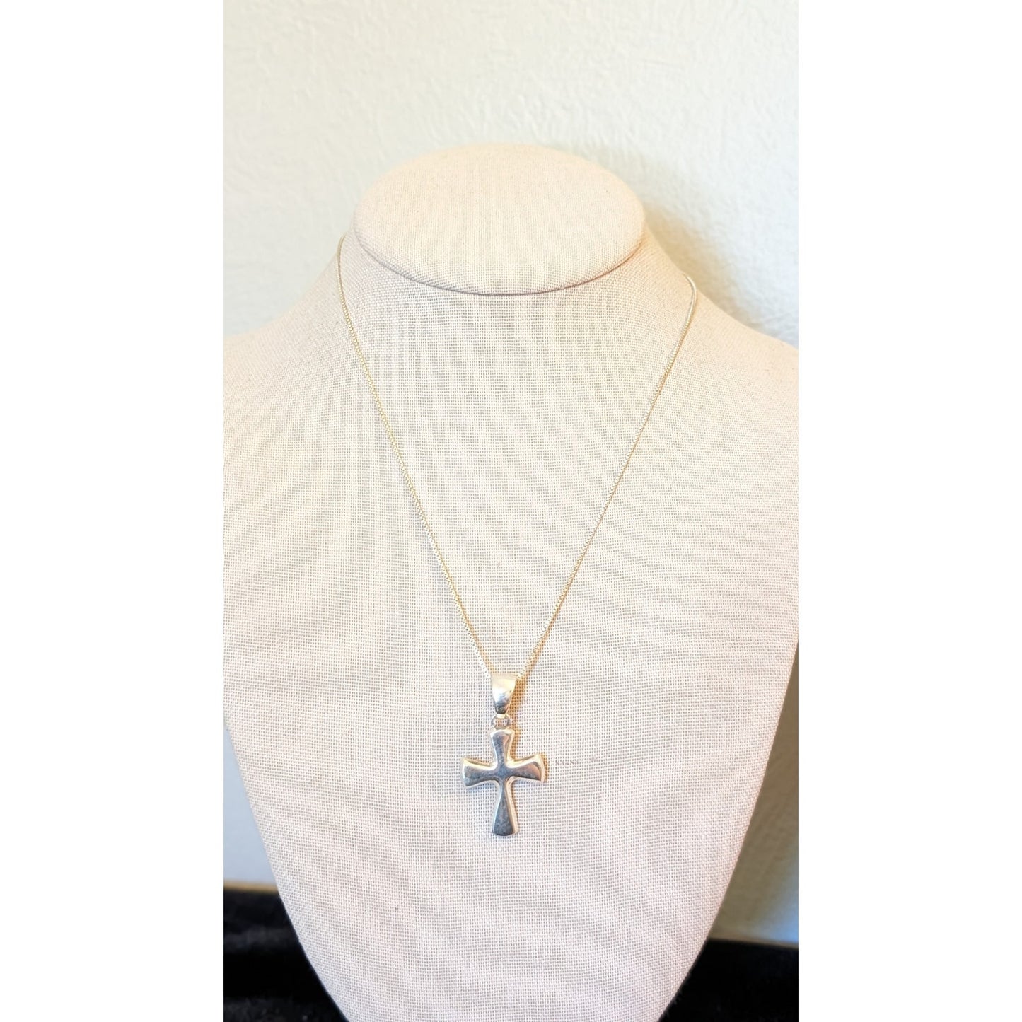 Vintage LRB Sterling Large Bale Pendant on Sterling Silver 18" Box Chain