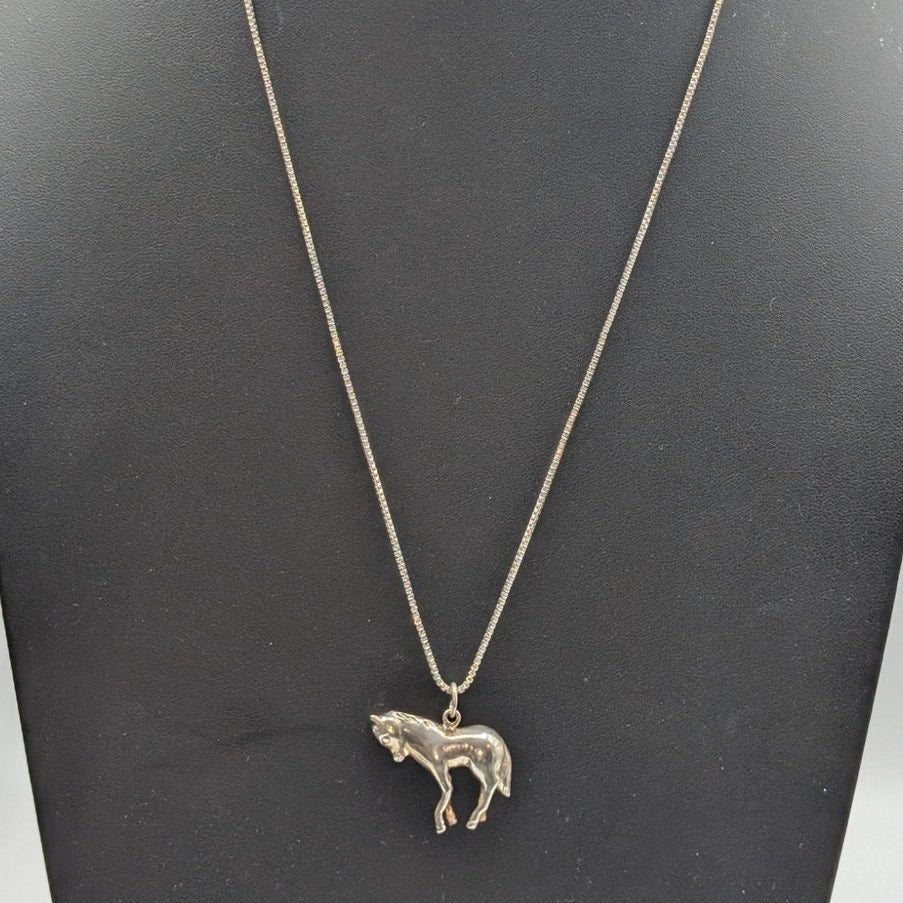 Vintage 925 Sterling Solid Horse Pendant 24" Box Chain Necklace