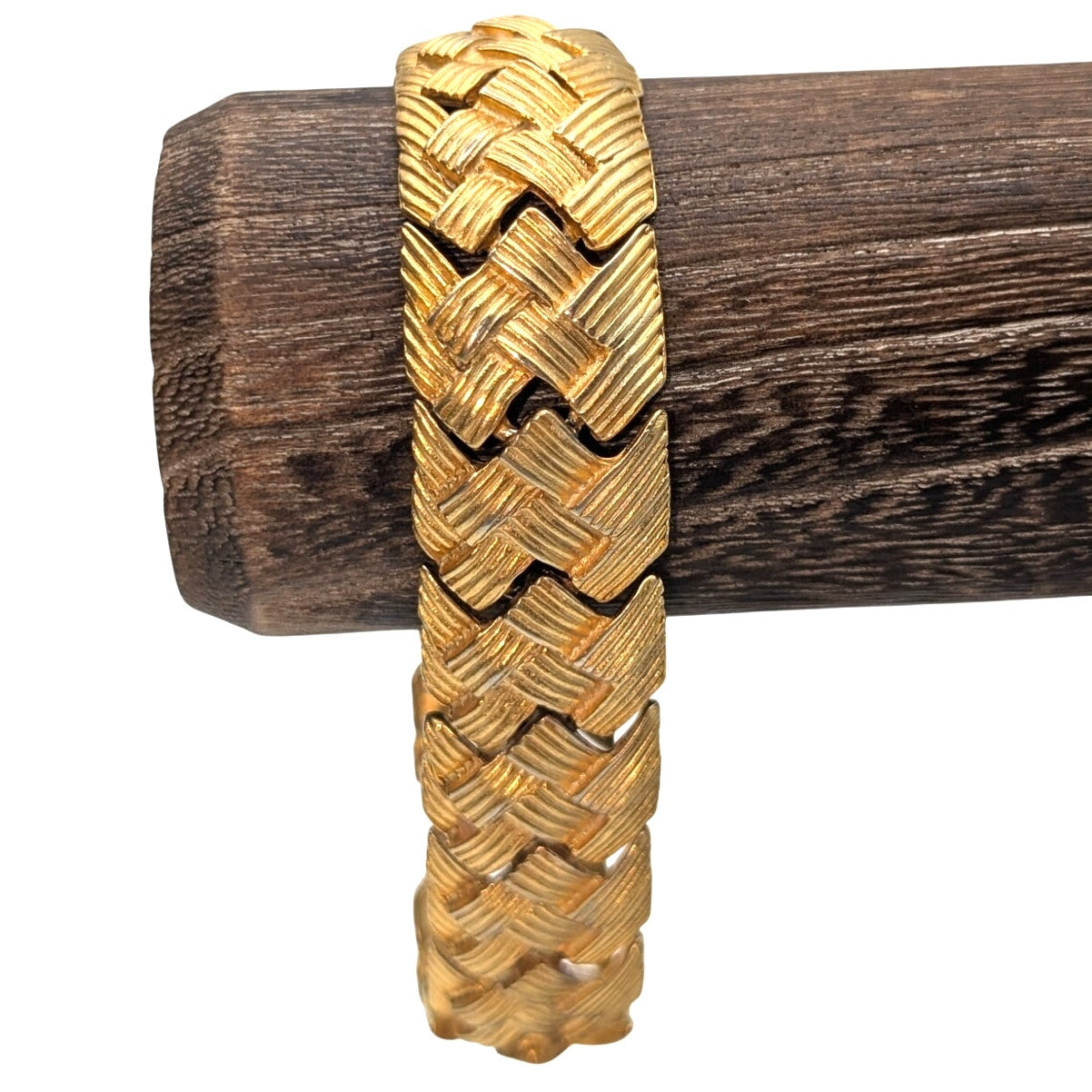 Vtg Brushed Gold Tone Made in USA Articulated Station Basketweave Style Bracelet