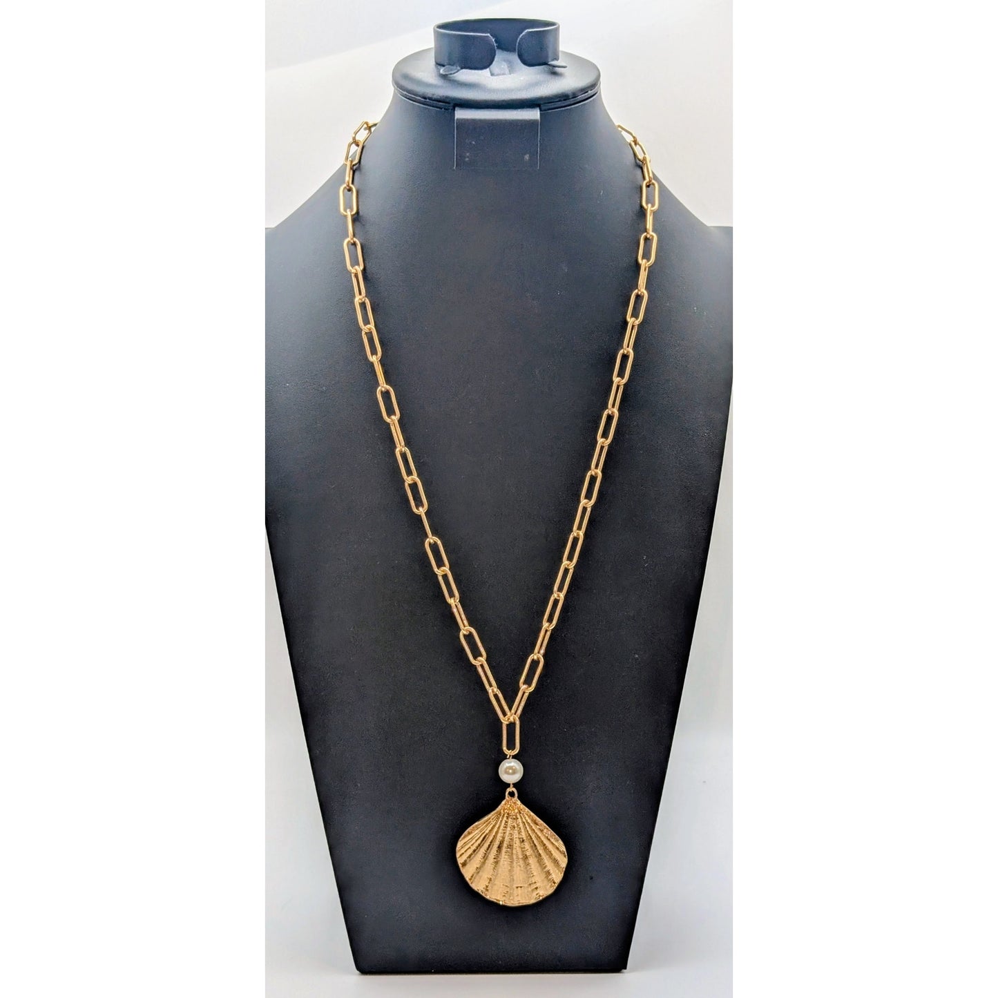 Gold Tone Clam Shell Faux Pearl Paper Clip Long Chain 28.25"-31.25" Necklace