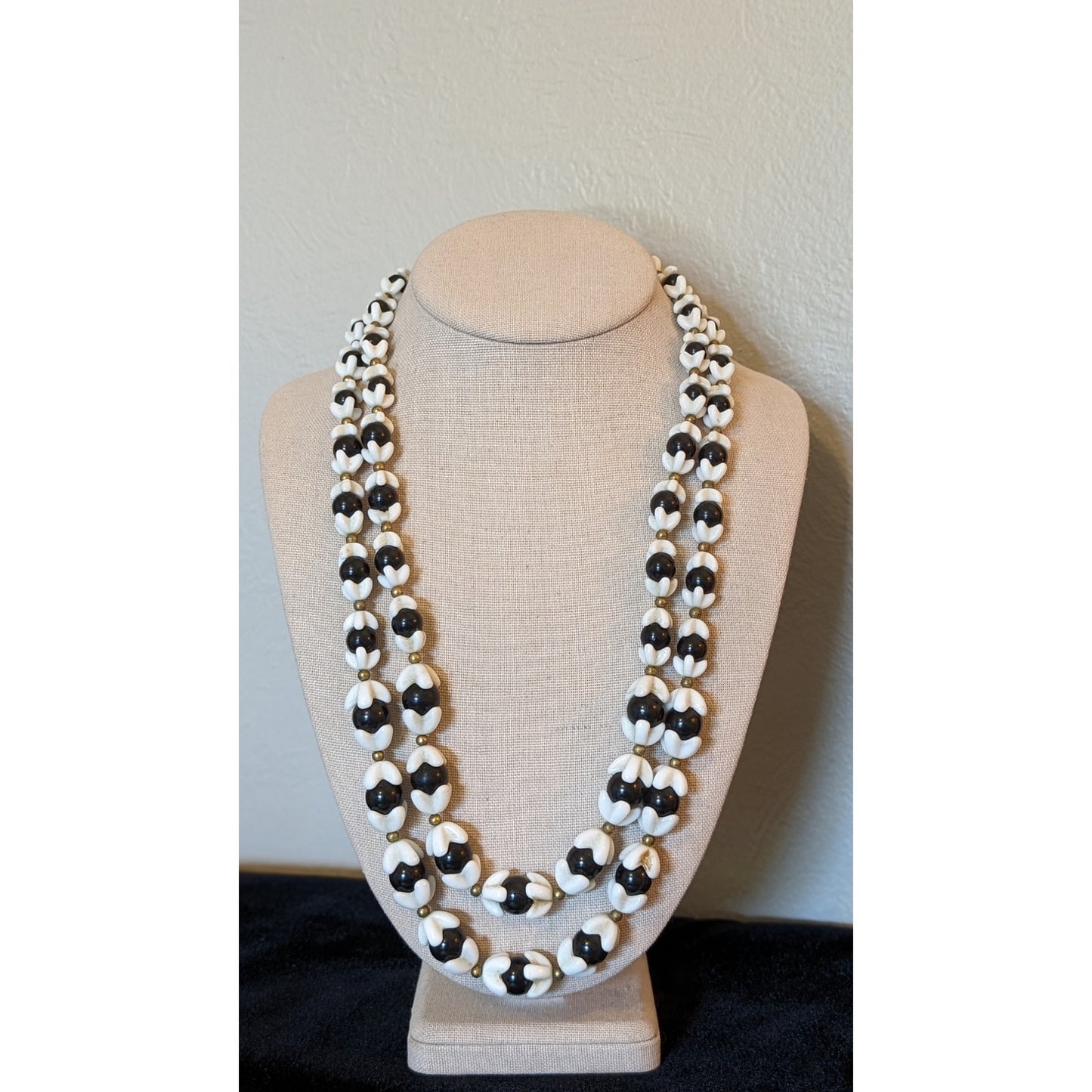 Antique Original 1920s/30s Celluloid Monochrome Black White Beaded Necklace