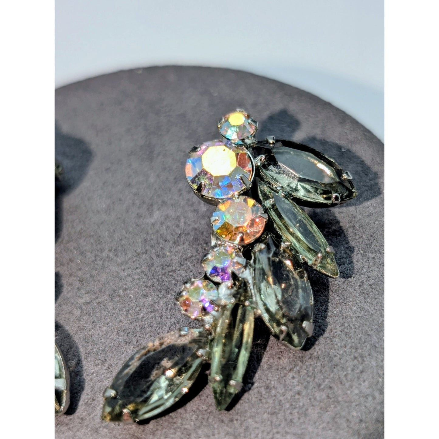 VTG Julianna Smoky Gray Marquis & Round Aurora Borealis Rhinestone Clip Earrings