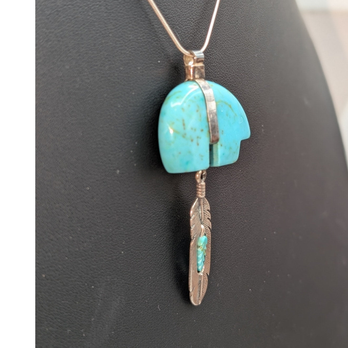SJC Sundancer 925 Sterling Turquoise Bear Fetish Dangling Feather 16" Necklace