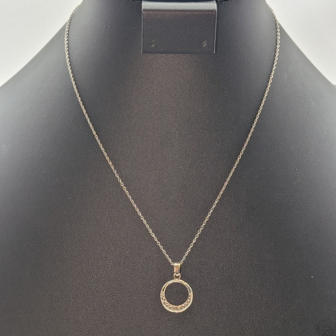 Vintage 925 Sterling Silver Filigree Circle Pendant 18" Chain Necklace