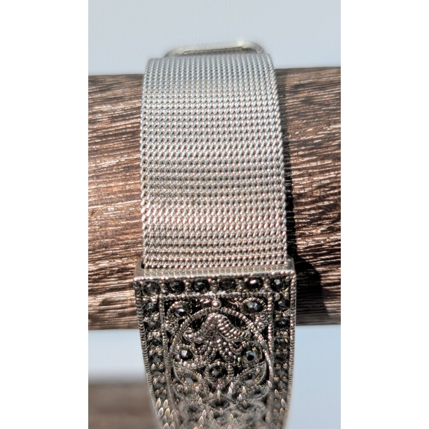 Marcasite Center Piece  Silvertone Mesh Buckle Band Designer Style Bracelet