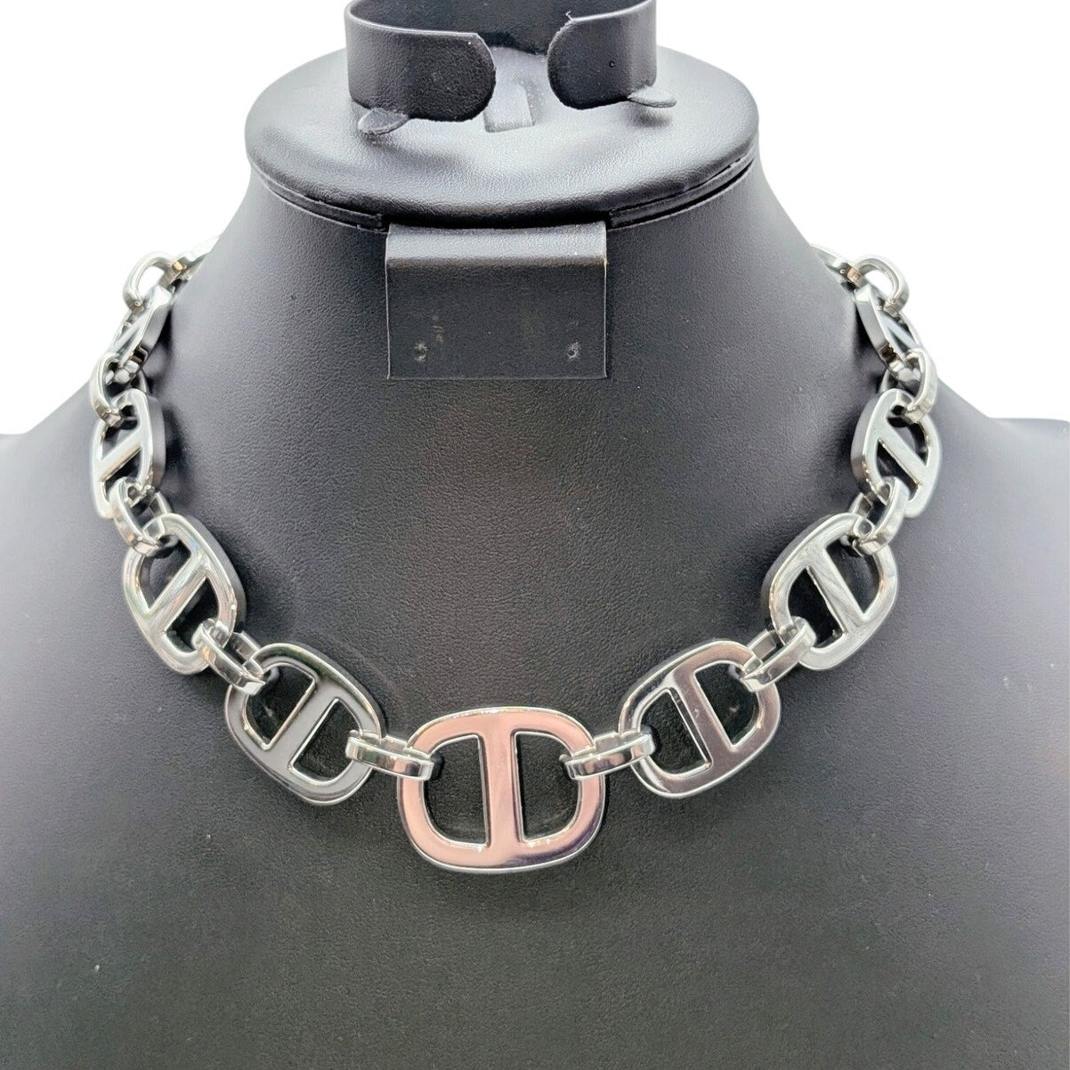 Cult Gaia Reyes Silver Tone Heavy Chain Toggle Clasp 17.5" Necklace