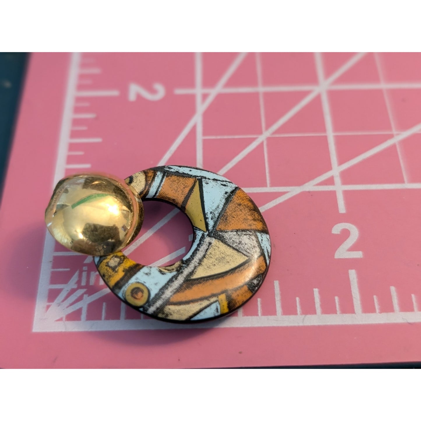 Vintage 70s Groovy Mod Gold Tone Doorknocker Post Earrings
