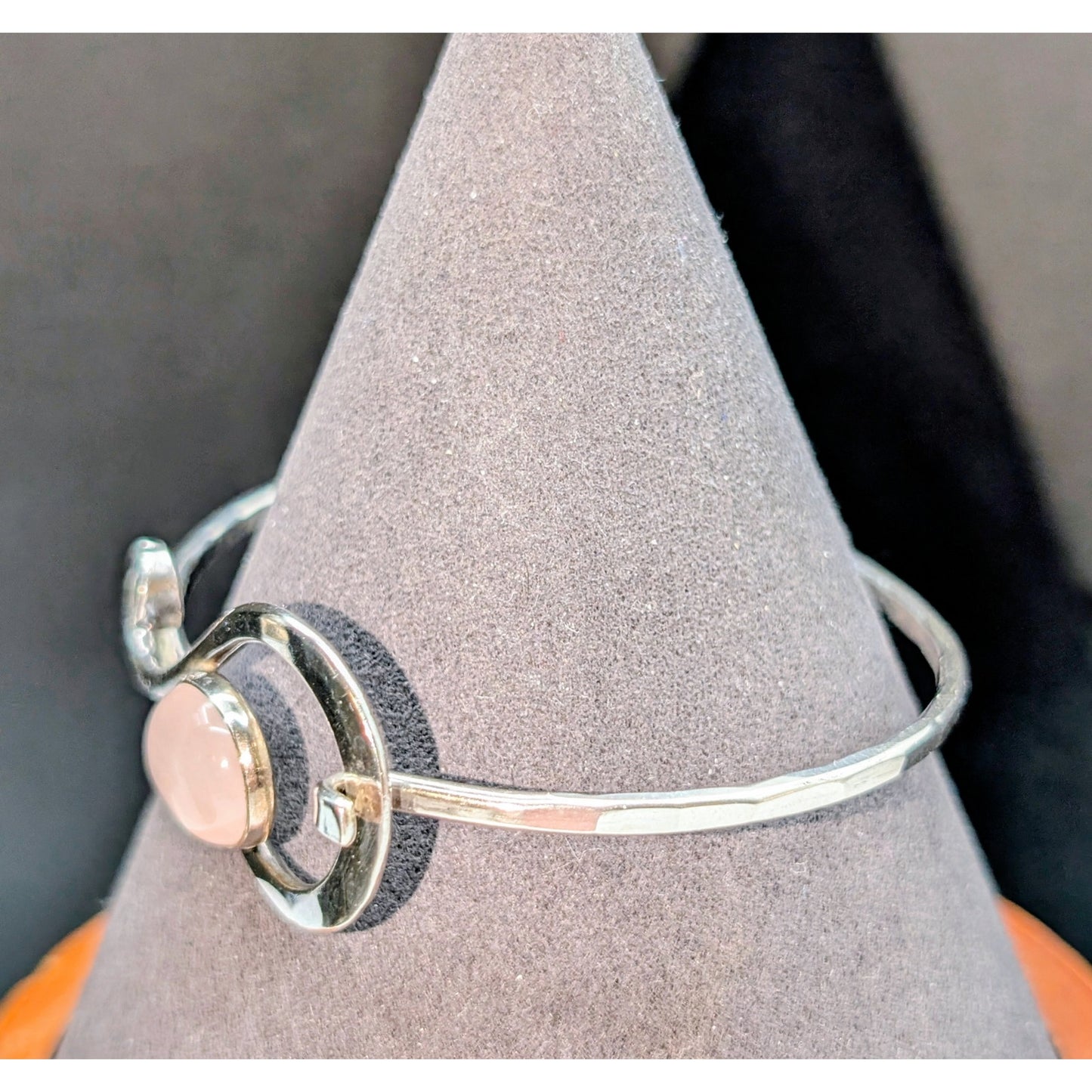 RLC Sterling Silver Rose Quartz Hook Clasp Bangle Bracelet
