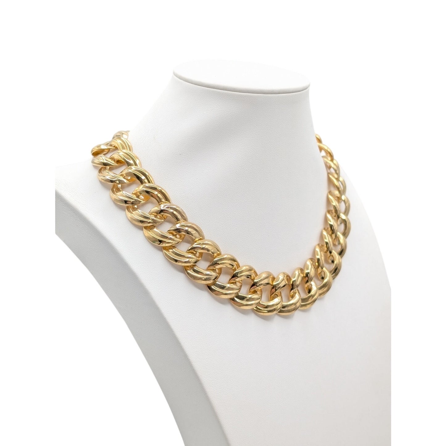 Vtg Gold Tone 7/8" Wide Curb Link Chain Collar 18" Necklace W/ Fold Over Clasp