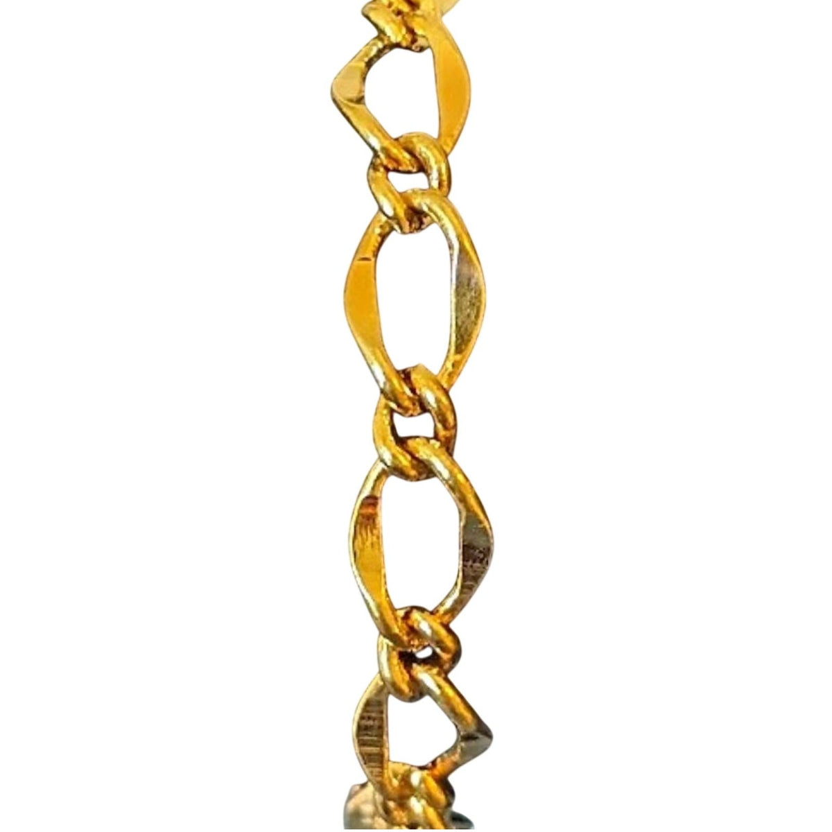 Gold Tone Chain Link Bracelet with Lobster Claw Clasp