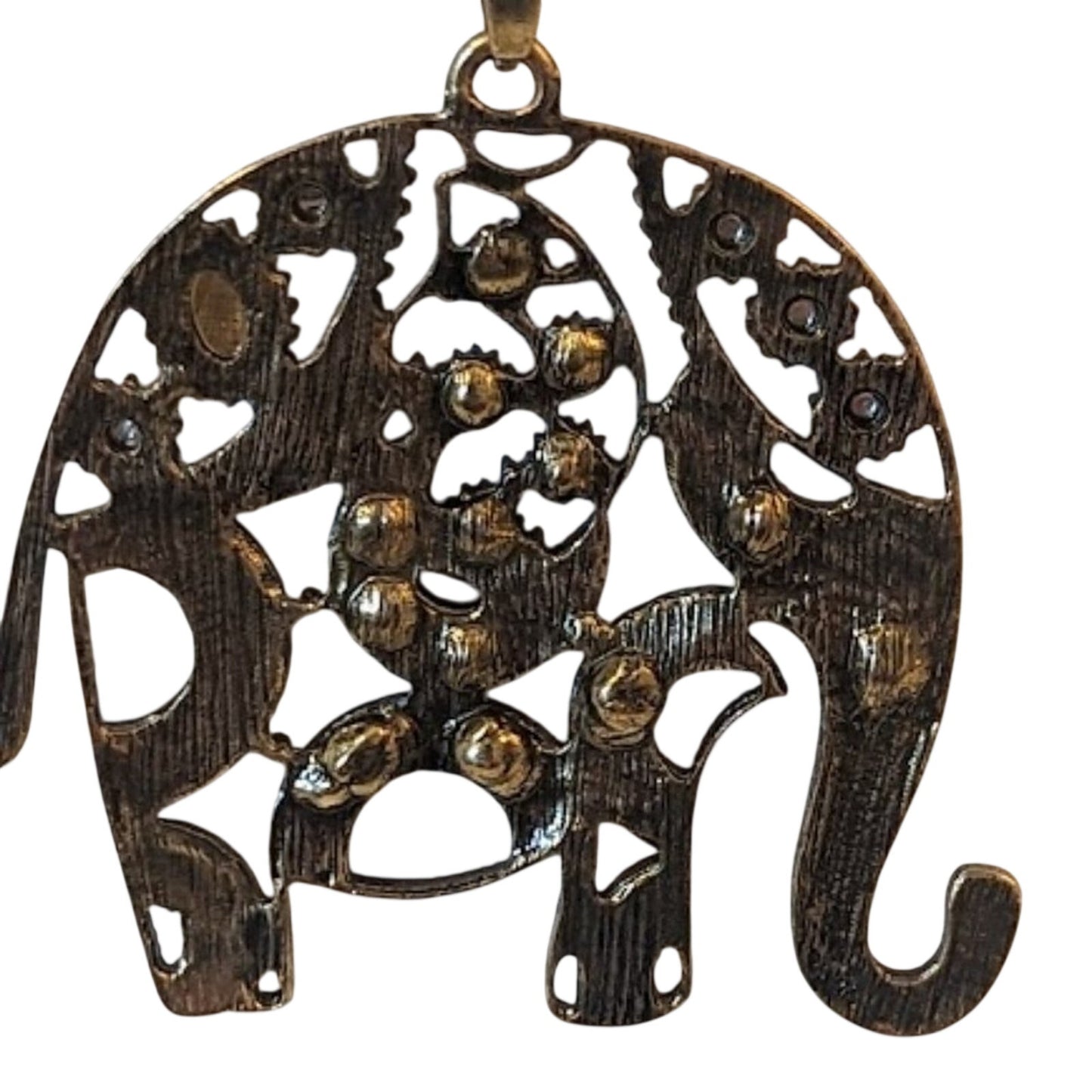 Vintage Avon Antique Gold Tone Metal Elephant Pendant Necklace