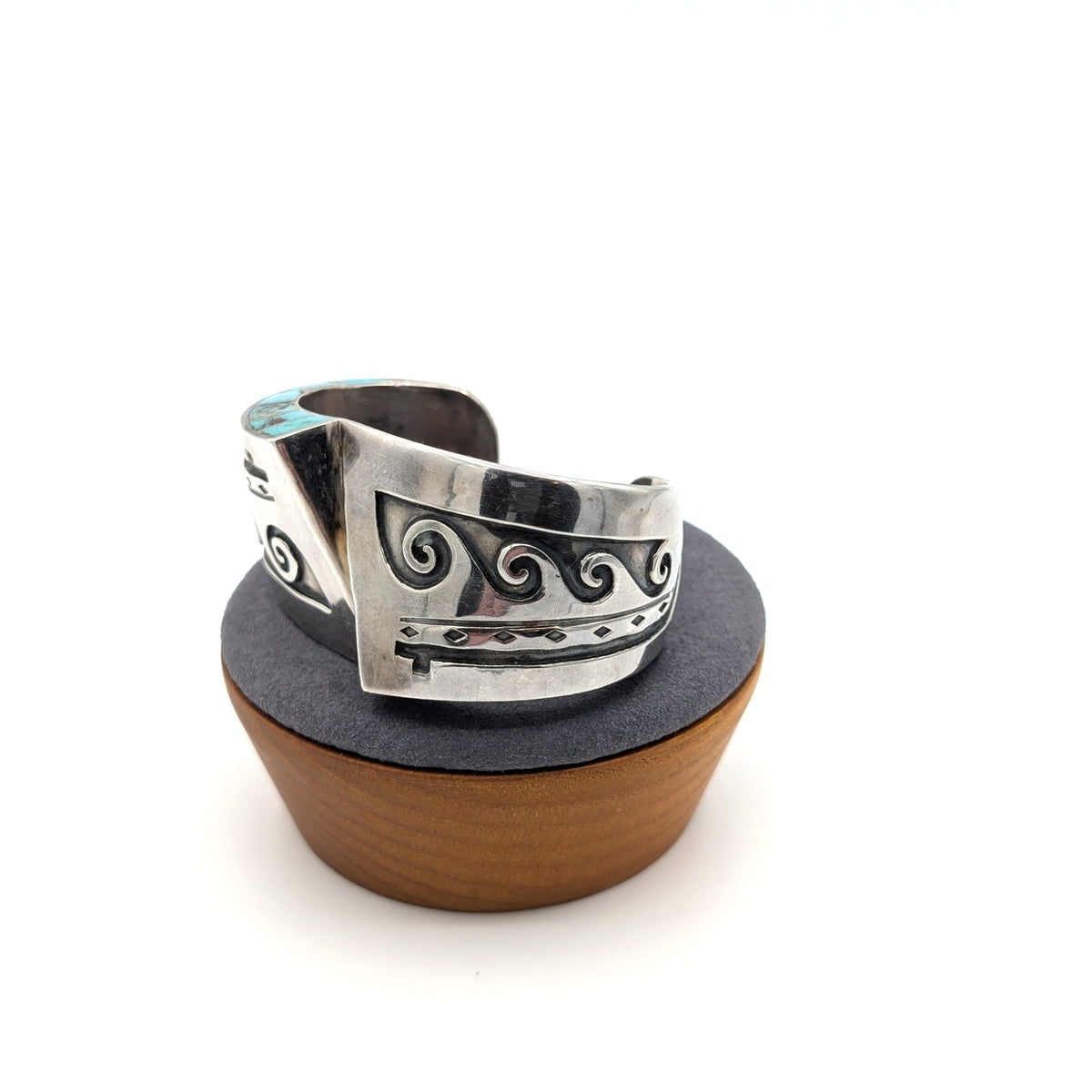 Estate Piece VTG American Navajo Top Bottom Side Inlay Turquoise Sterling Cuff