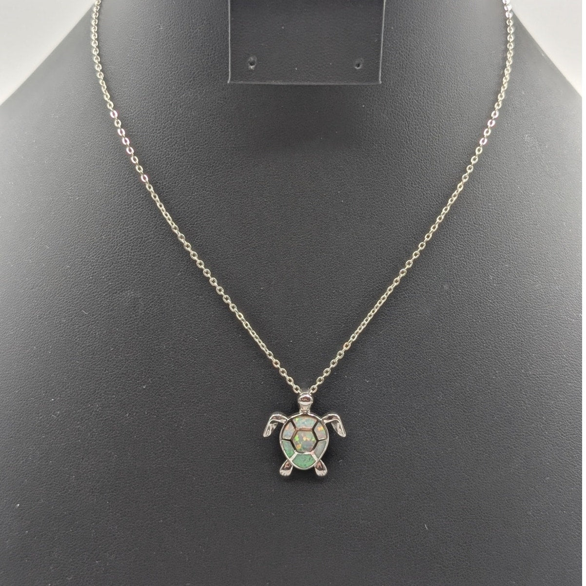 Silver Tone Faux Opal Inlay Turtle Pendant Chain 18" Necklace