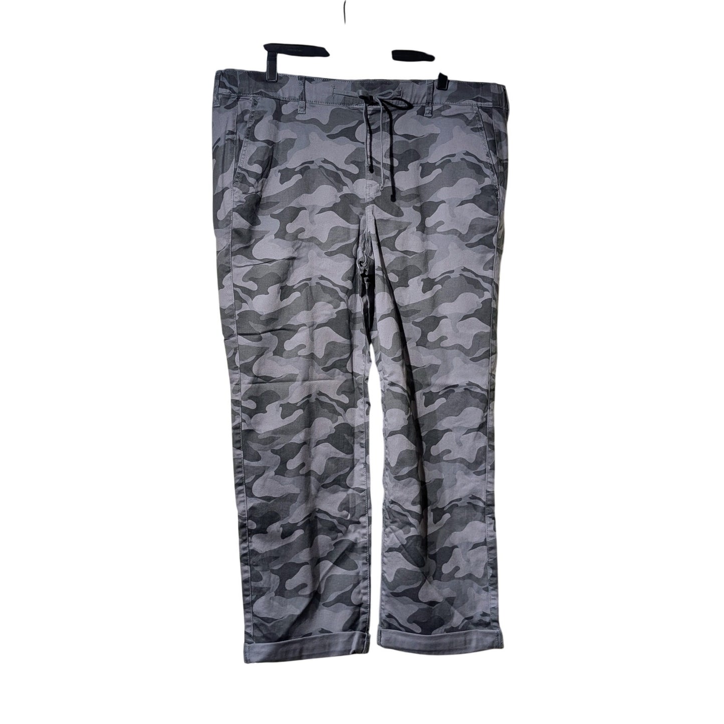Torrid NWT Weekend Mid-Rise Straight Stretch Twill Camo Cadet Grey 2R (2X)