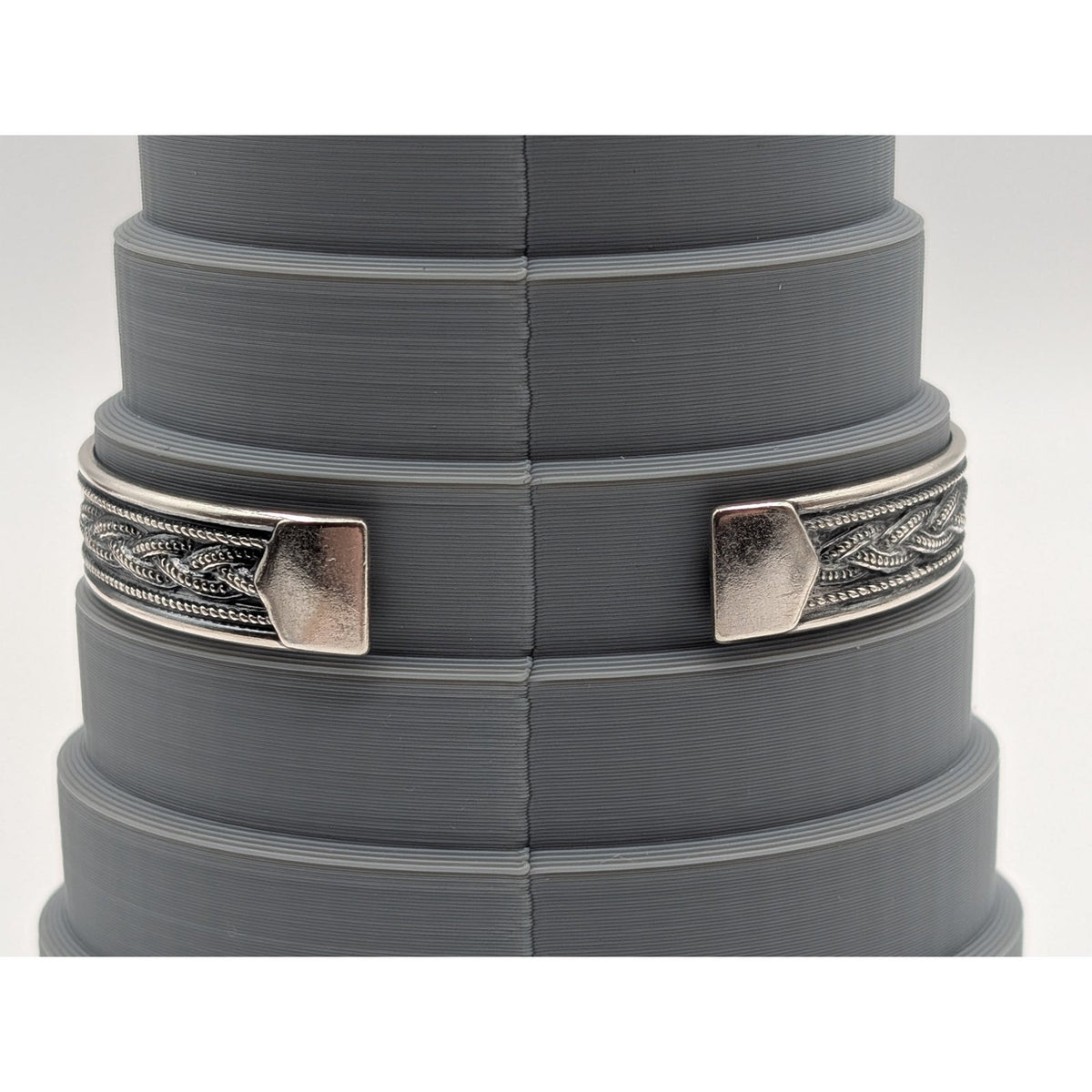 925 Sterling Silver Celtic Braid Texturized Oxidized Cuff Bracelet 18.5g