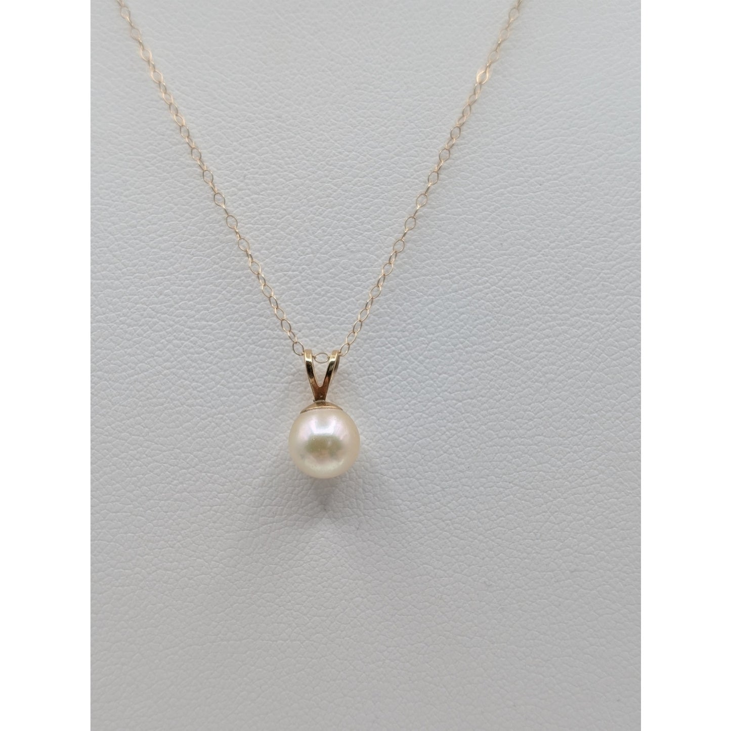 Vtg 14K Yellow Gold Genuine Pearl Pendant 18" Chain Spring Ring Clasp Necklace