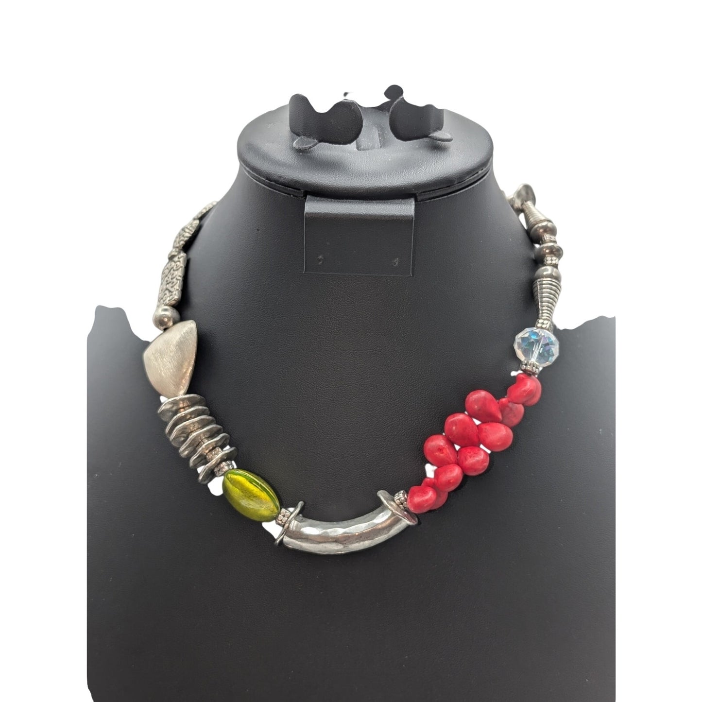 Red Tear Drop Green Glass Crystal Chunky Silver Tone Toggle Clasp Necklace