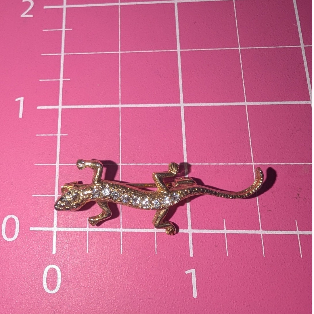 Vintage Gold Tone Rhinestone Lizard & Braided Wreath Brooch Lot
