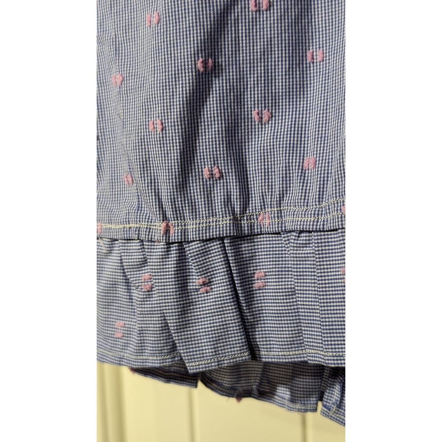 Court & Rowe Blue W/ Pink Dot Embroidered Ruffle Button Up Blouse Womens Sz S