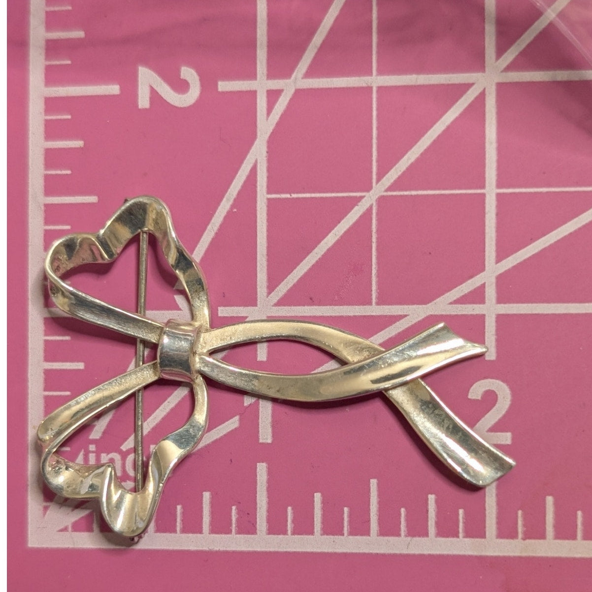 Vintage 925 Sterling Silver Ruffly Heart Ribbon Bow Brooch