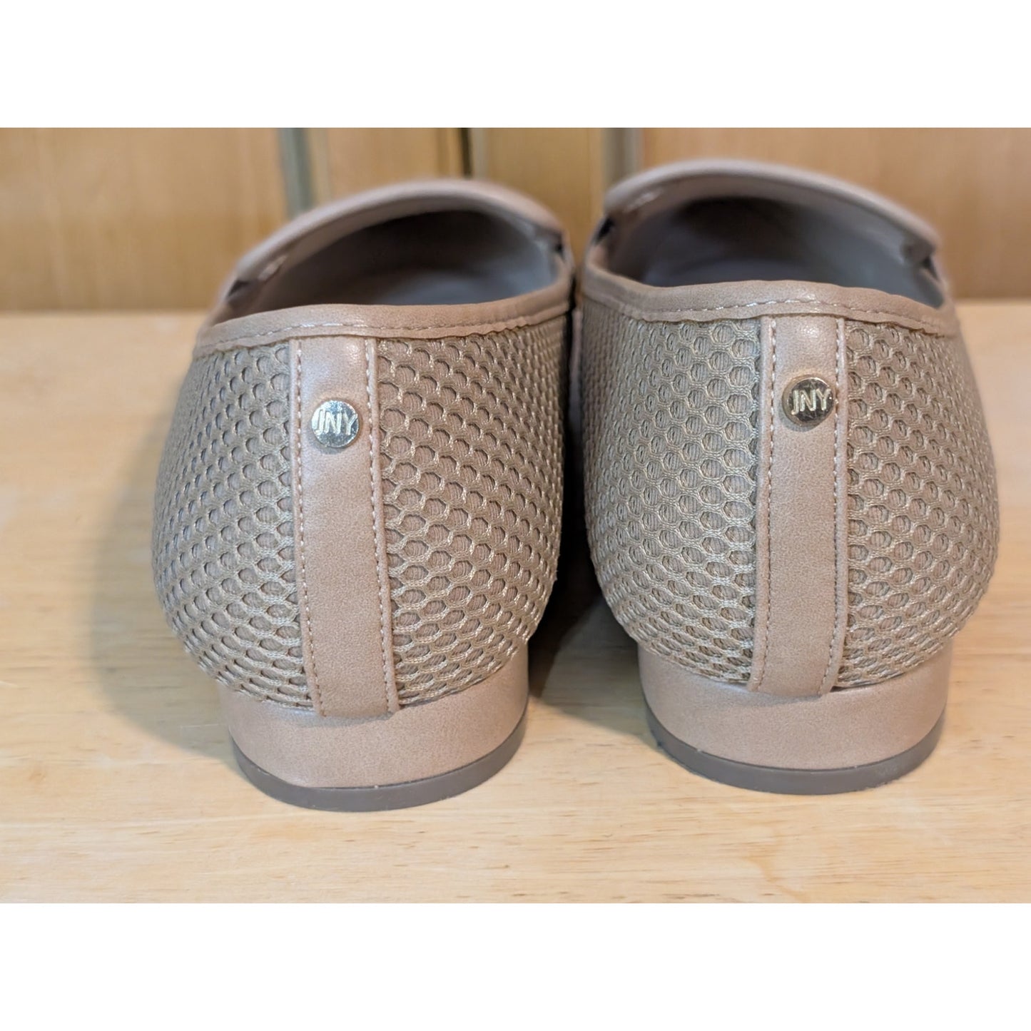 Jones New York Women's Qenall Tan Pointed Toe Flat Slip On Loafer Flat Size 8.5