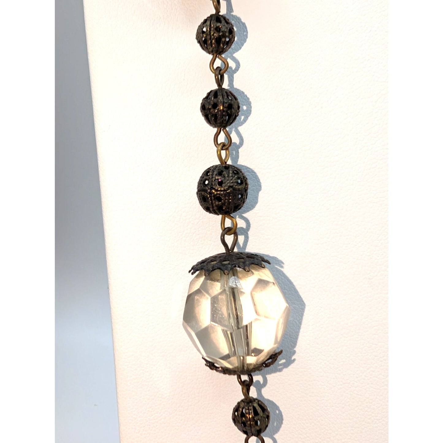 Made to Look Antique Faceted Lucite & Filigree Ball Bead Chain 28" Necklace