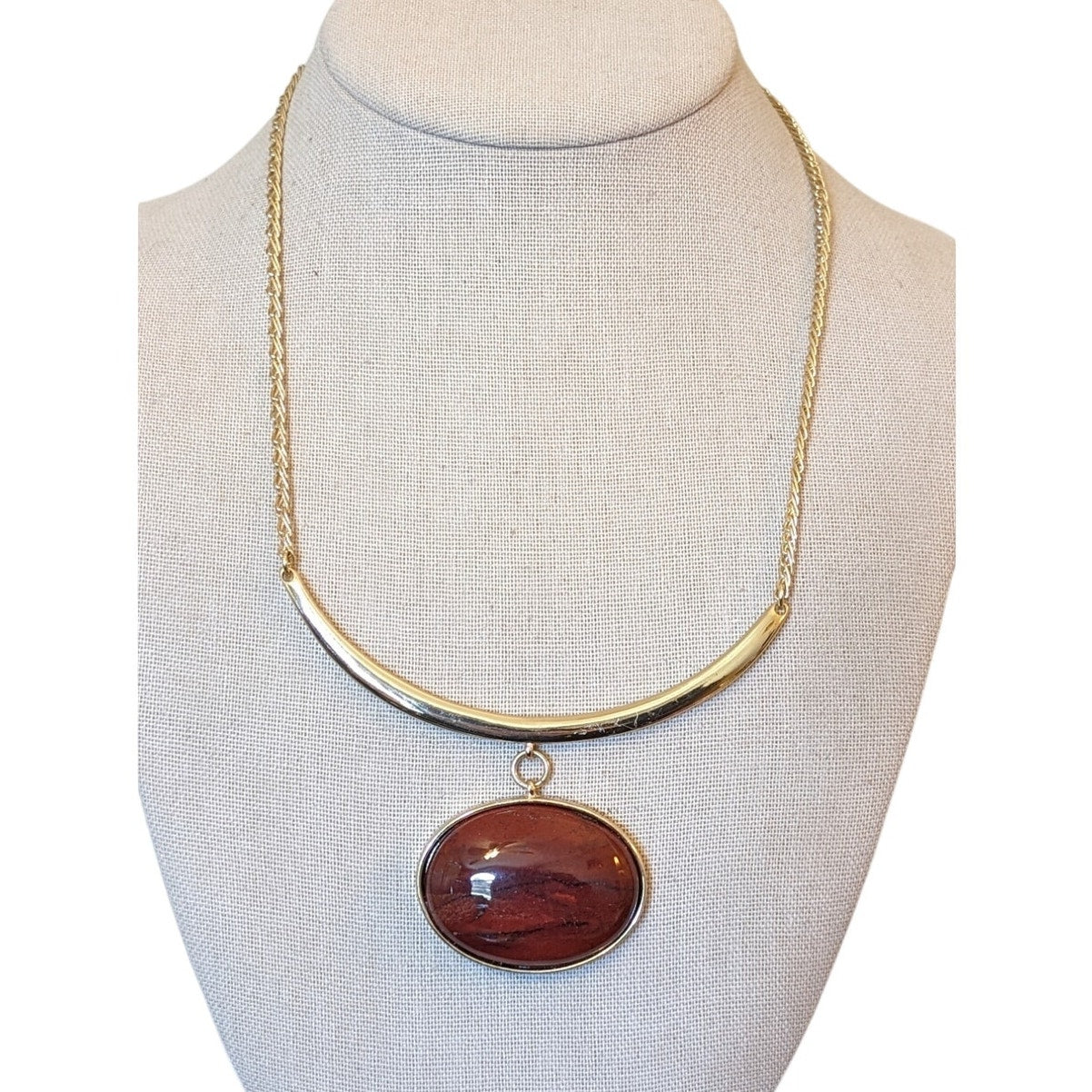 White House Black Market Gold Tone Chain Bar Pendant Necklace