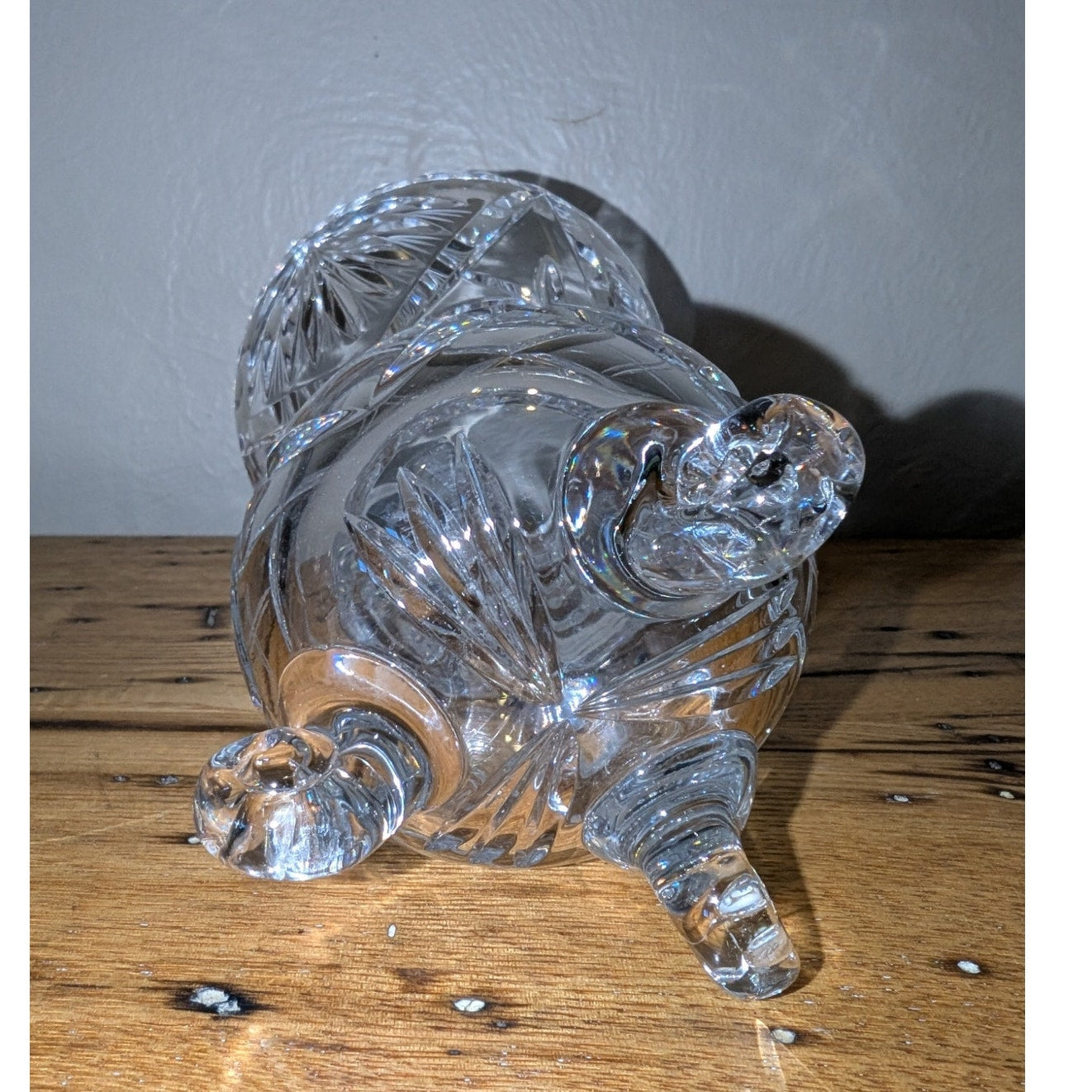 Gorgeous Vintage Cut Crystal Tripod Footed Scalloped Mouth Flower Vase