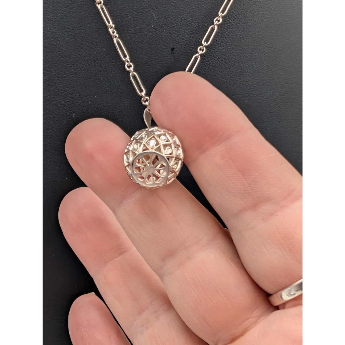 Vintage 925 Sterling Silver 3D Pineapple Pendant Unique Chain Link Necklace 7.4g