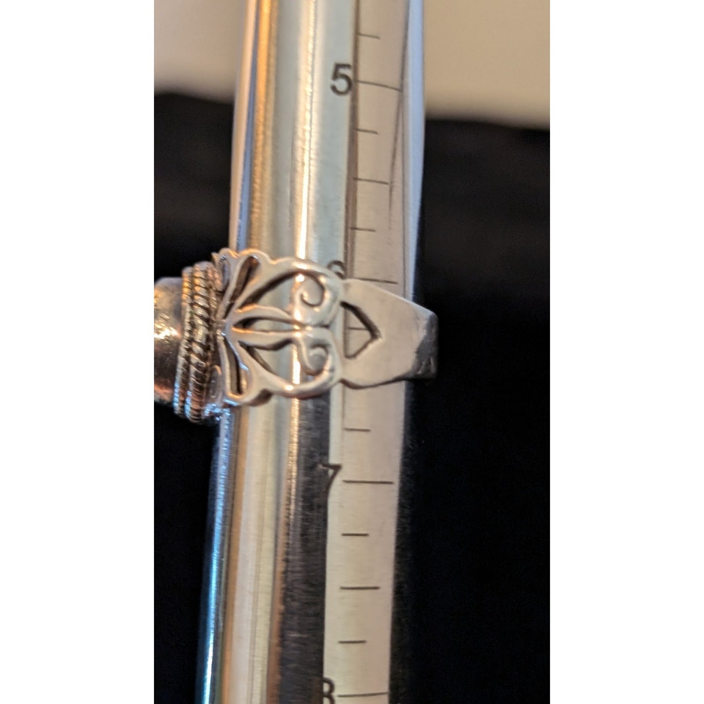 925 Sterling Silver Filigree Rainbow Calsilica Stone Ring Size 6.25