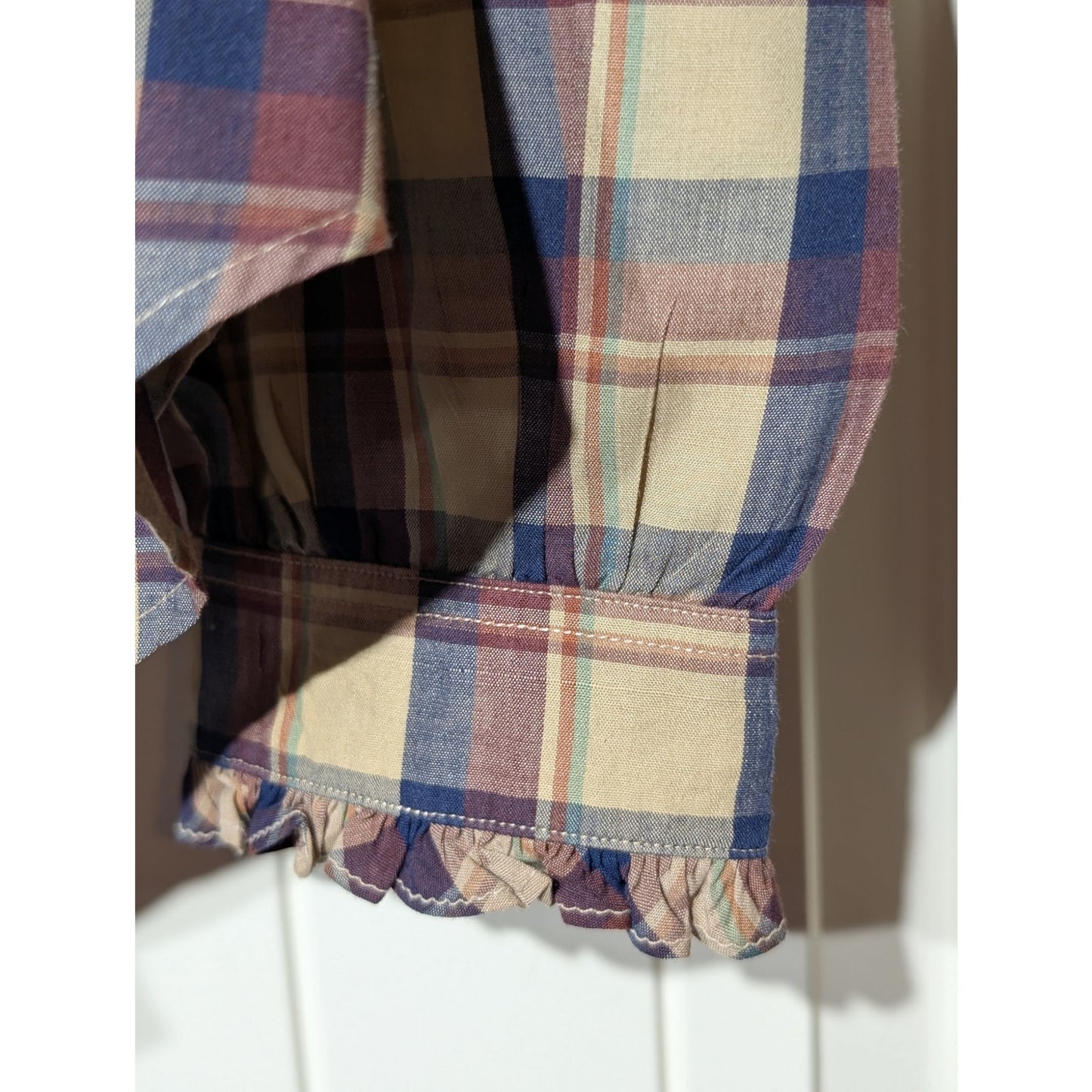 Villager Vtg Brown Navy Plaid Ruffled Collar & Cuff Button Up Shirt Women's 14