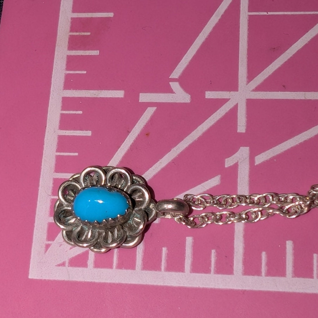 Vintage Turquoise Frilly Border 925 Sterling Silver Pendant 18" Necklace