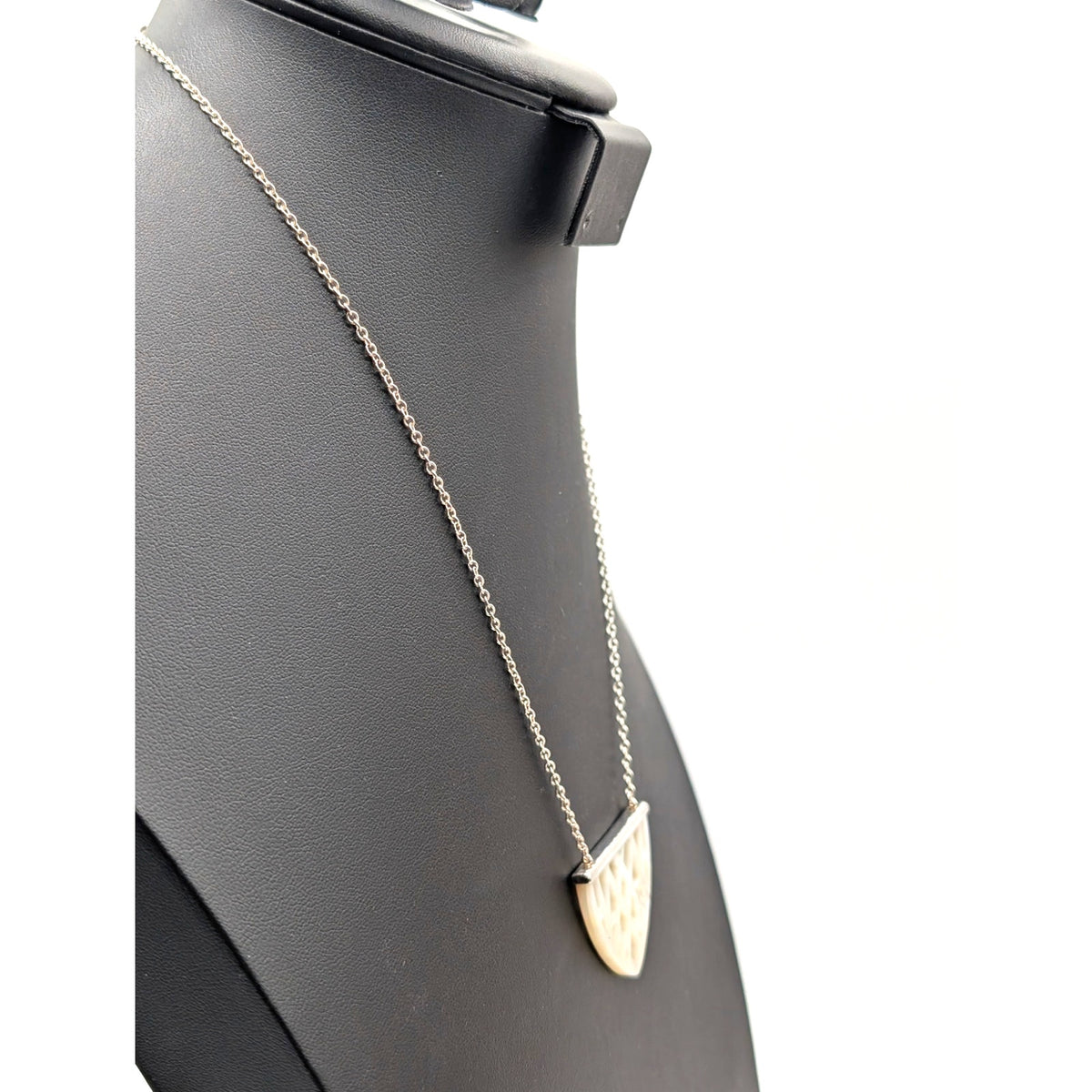 SILPADA Gleamcatcher 925 Sterling Silver Hand Carved Mother of Pearl Necklace