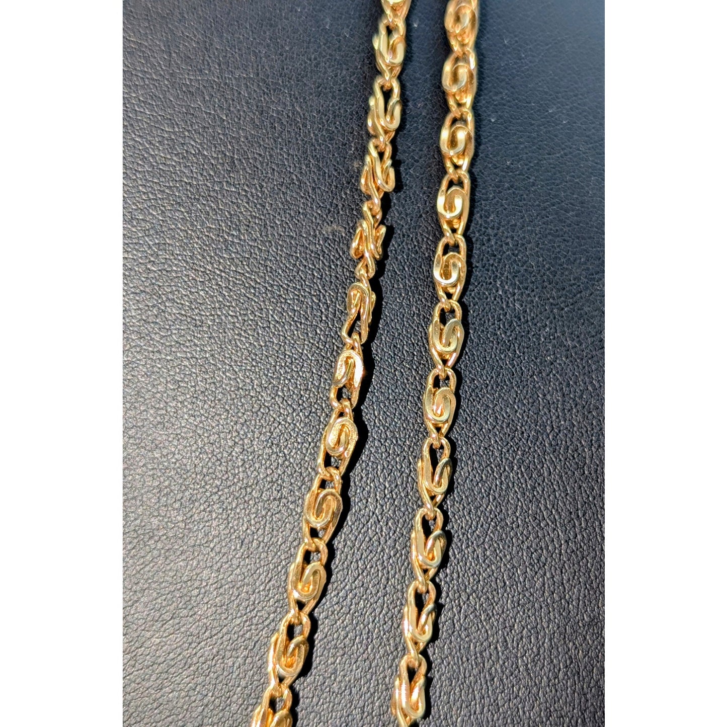 Vintage Approximately 4mm Fancy Gold Tone Chain Link 60" Necklace