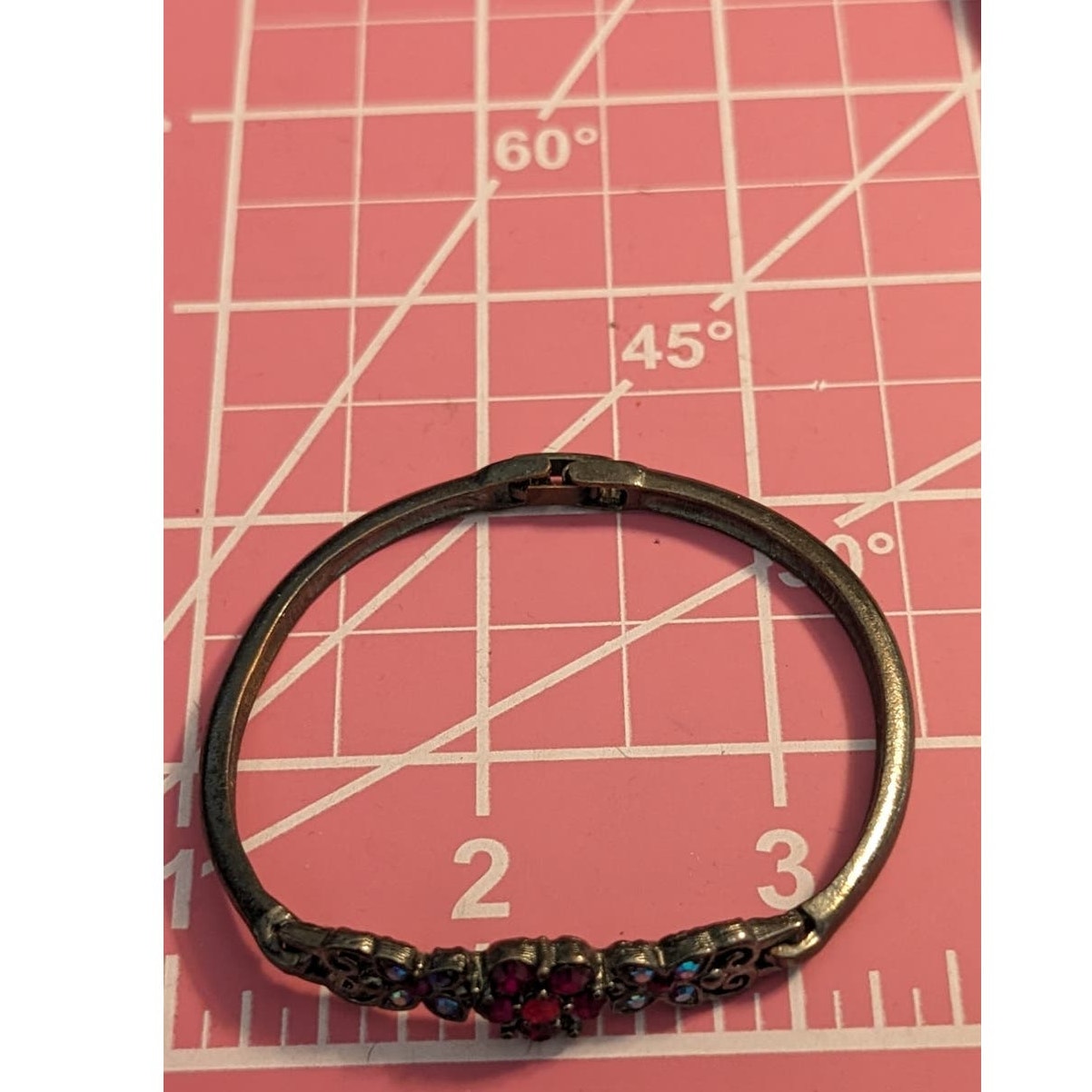 Vintage Floral Crystal Fold Over Clasp Three Piece Bangle Bracelet