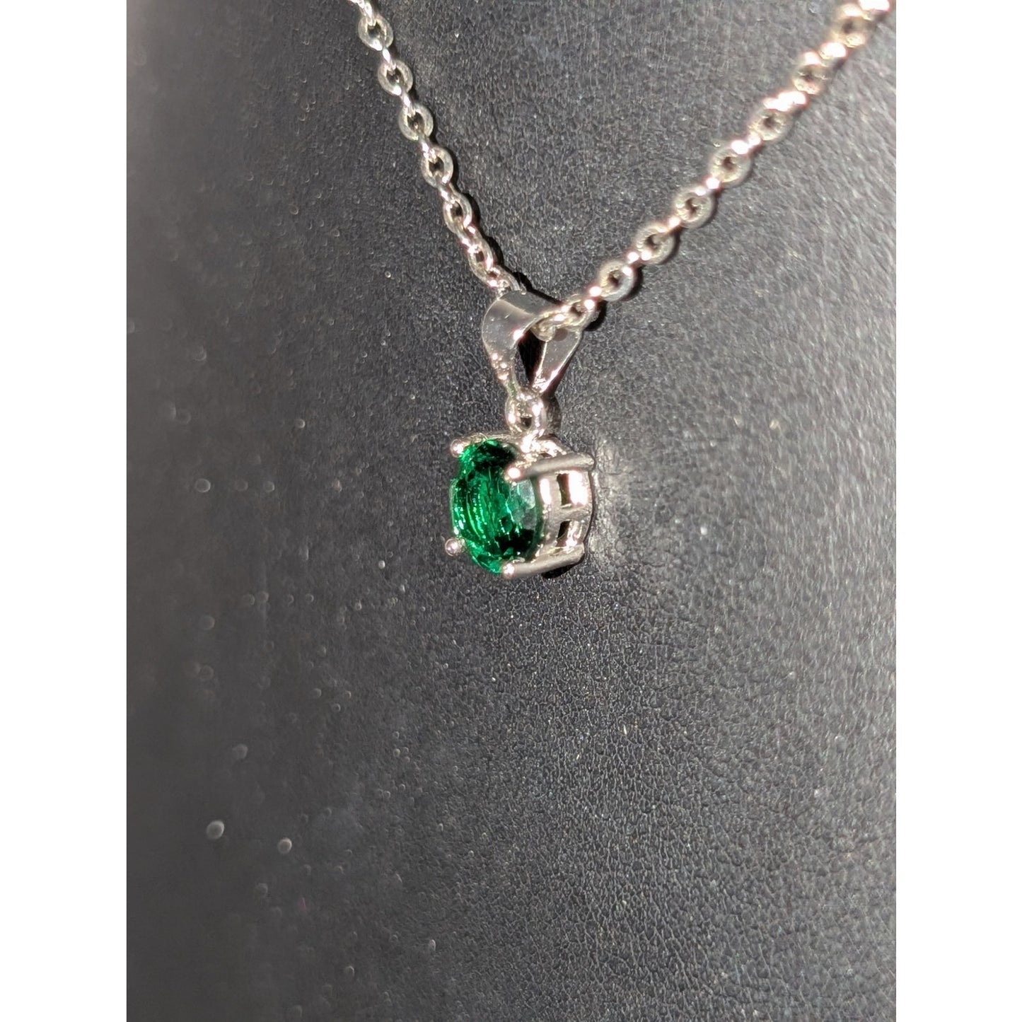 925 Sterling Silver Green Crystal Solitaire Pendant 16" Chain Necklace