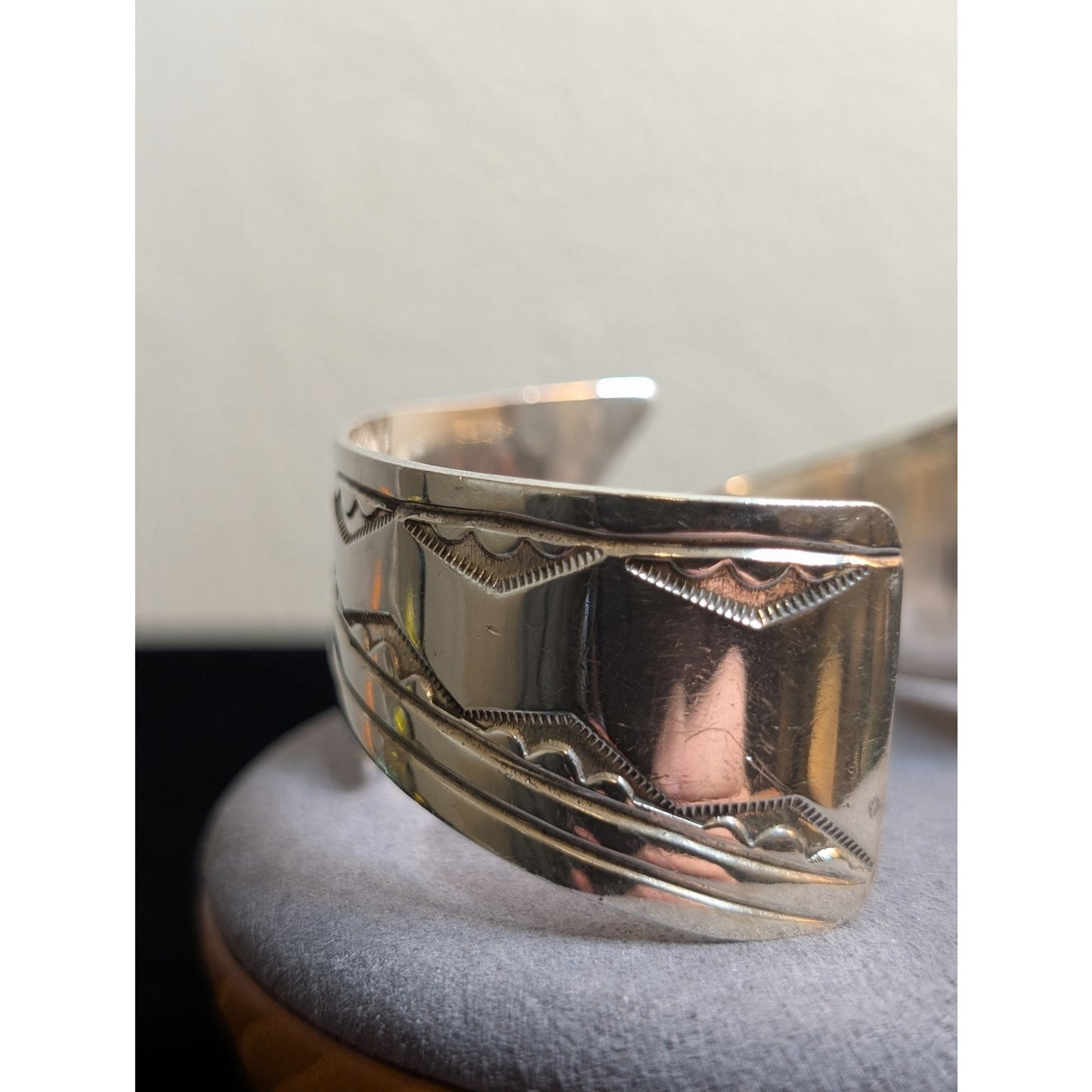VTG Signed RJ Sterling Silver Navajo Native American Cuff Bracelet 36.66 grams