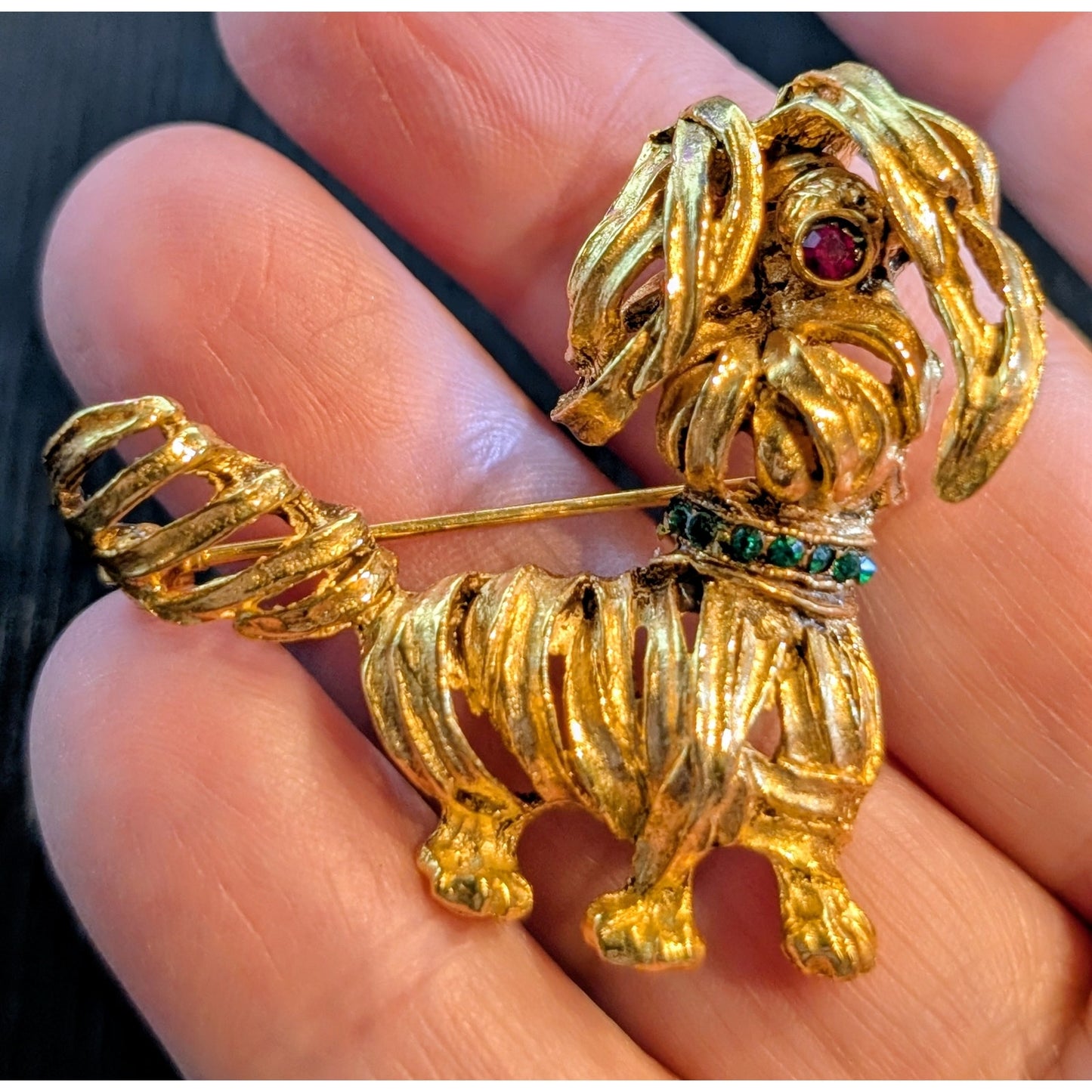 Vintage Gold Tone Shaggy Dog Brooch