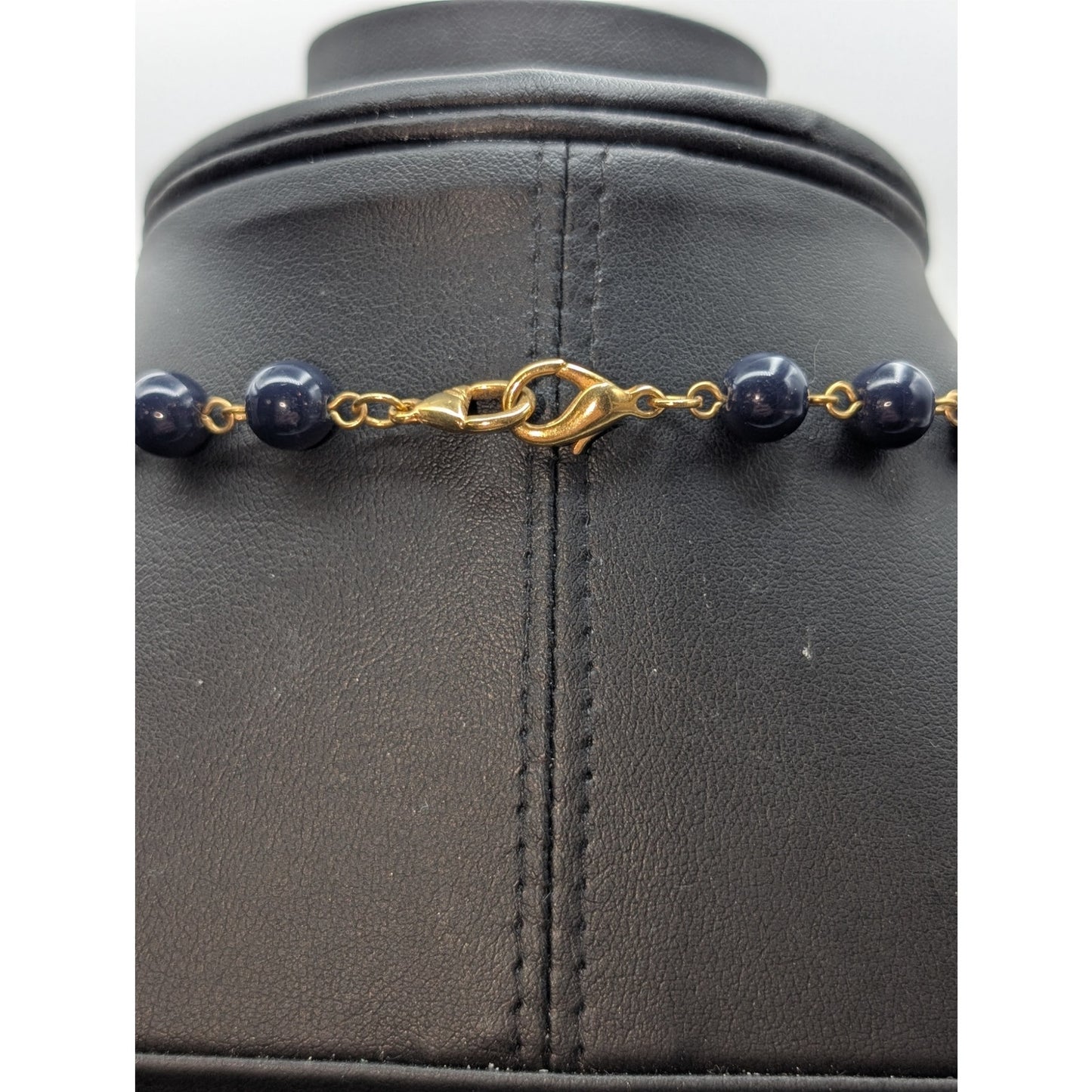 Vintage LC Liz Claiborne Navy & Gold Beaded Acrylic 30.5" Necklace