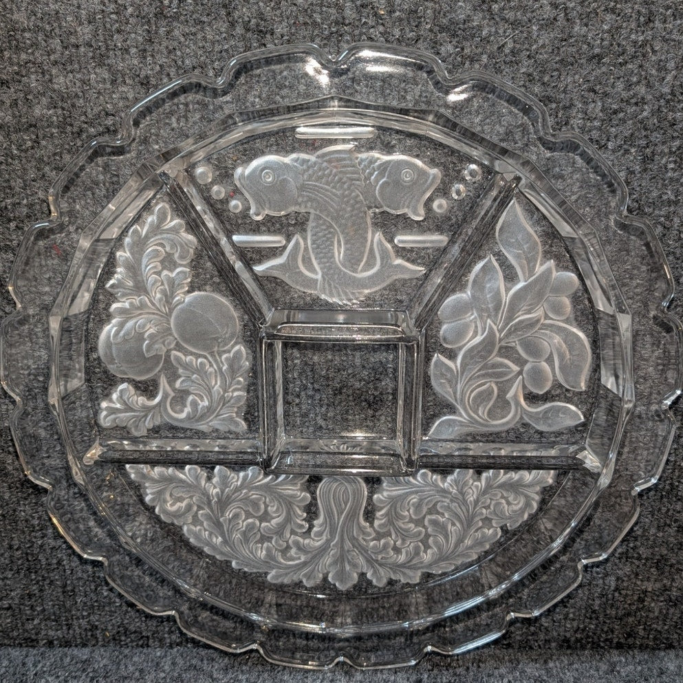 Vtg Intaglio Round Glass Divided Relish Fruit Vegetable Dip Serving Dish Plate