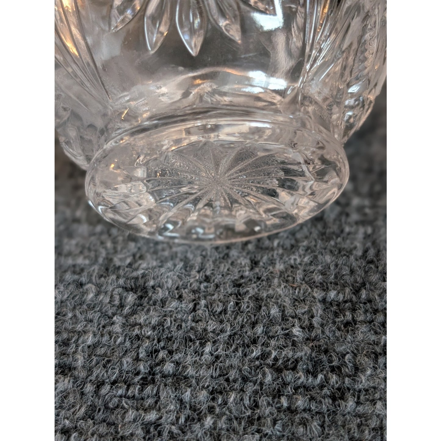 Vintage Hofbauer Byrdes Collection Crystal Bird Perfume Bottle W/ Dauber Topper