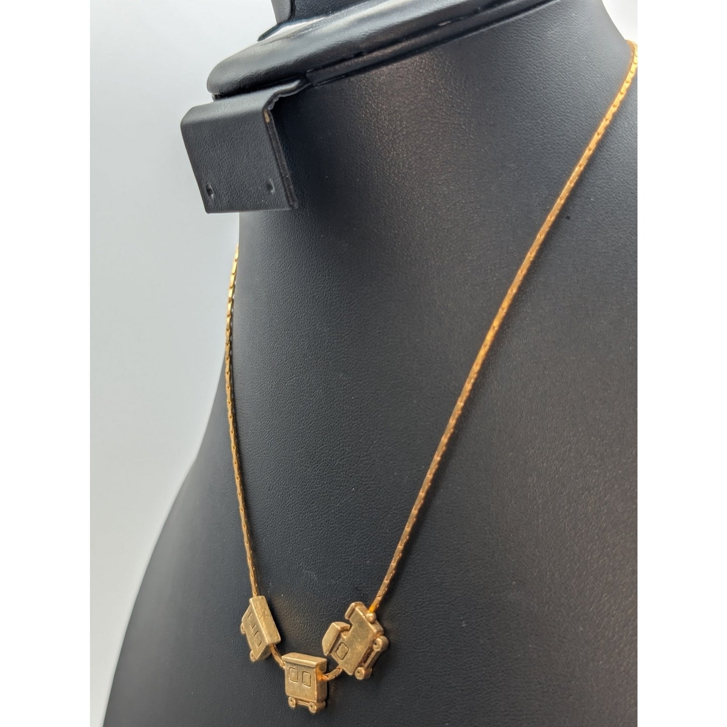Vintage Gold Tone Train Chain 18" Necklace