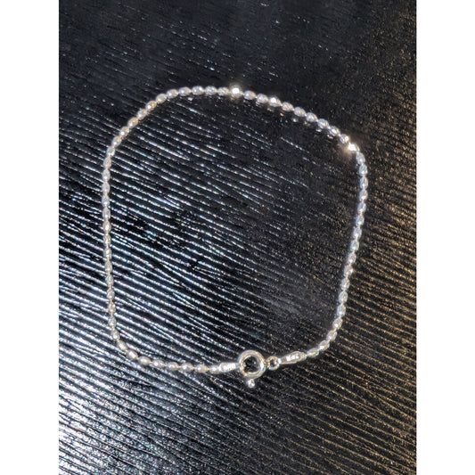 Vintage 925 Italy Sterling Silver Diamond Cut Oval Bead Bracelet