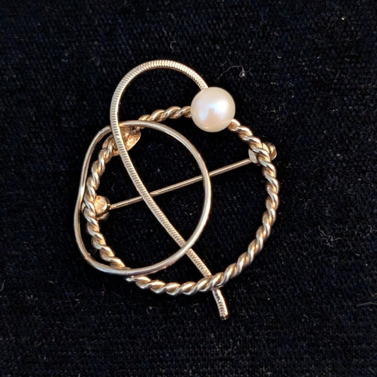 Signed Carla 1/20 12K Gold Filled Pearl Scatter Pin
