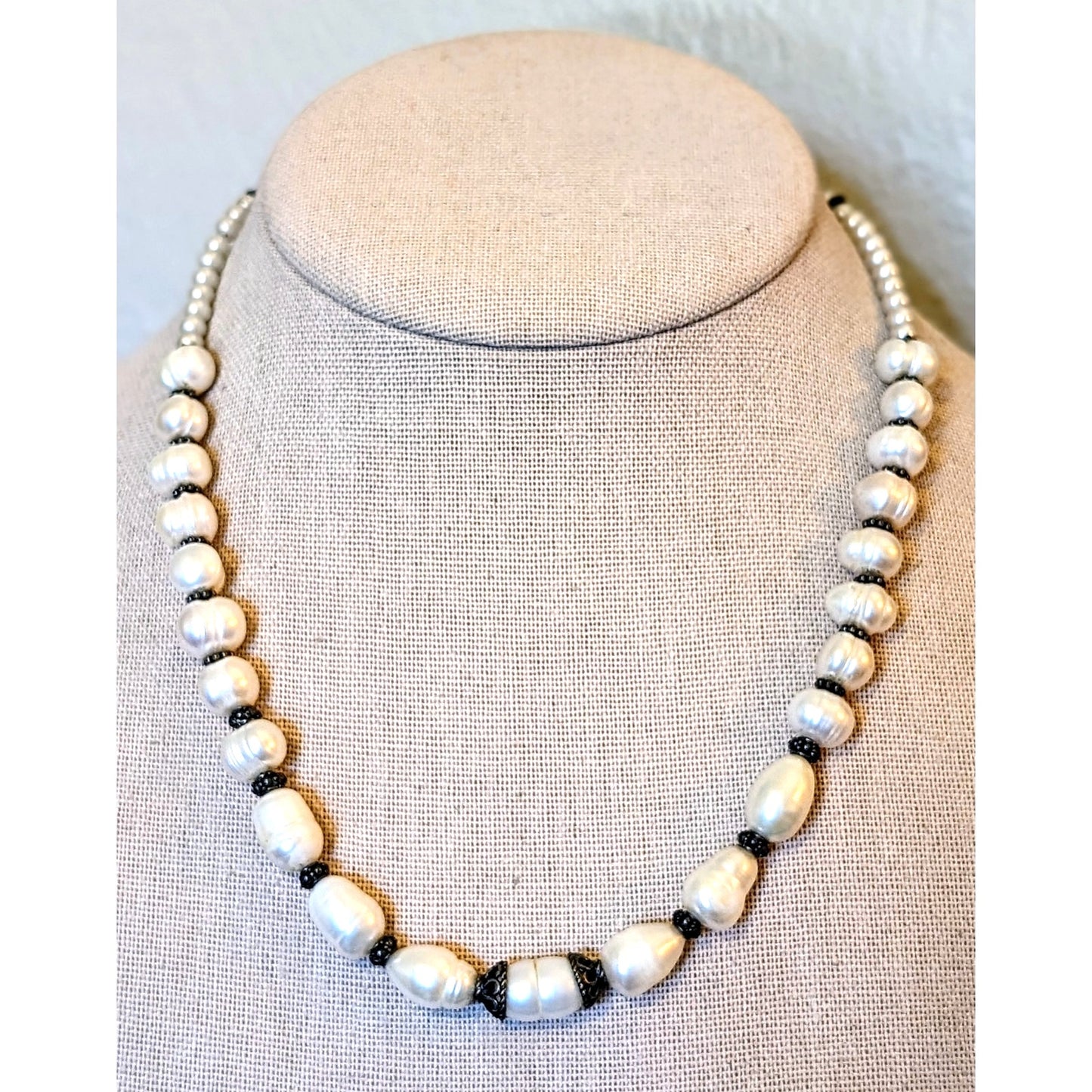 Vintage Freshwater Pearl 925 Sterling Silver Bali Bead Byzantine Hook Clasp