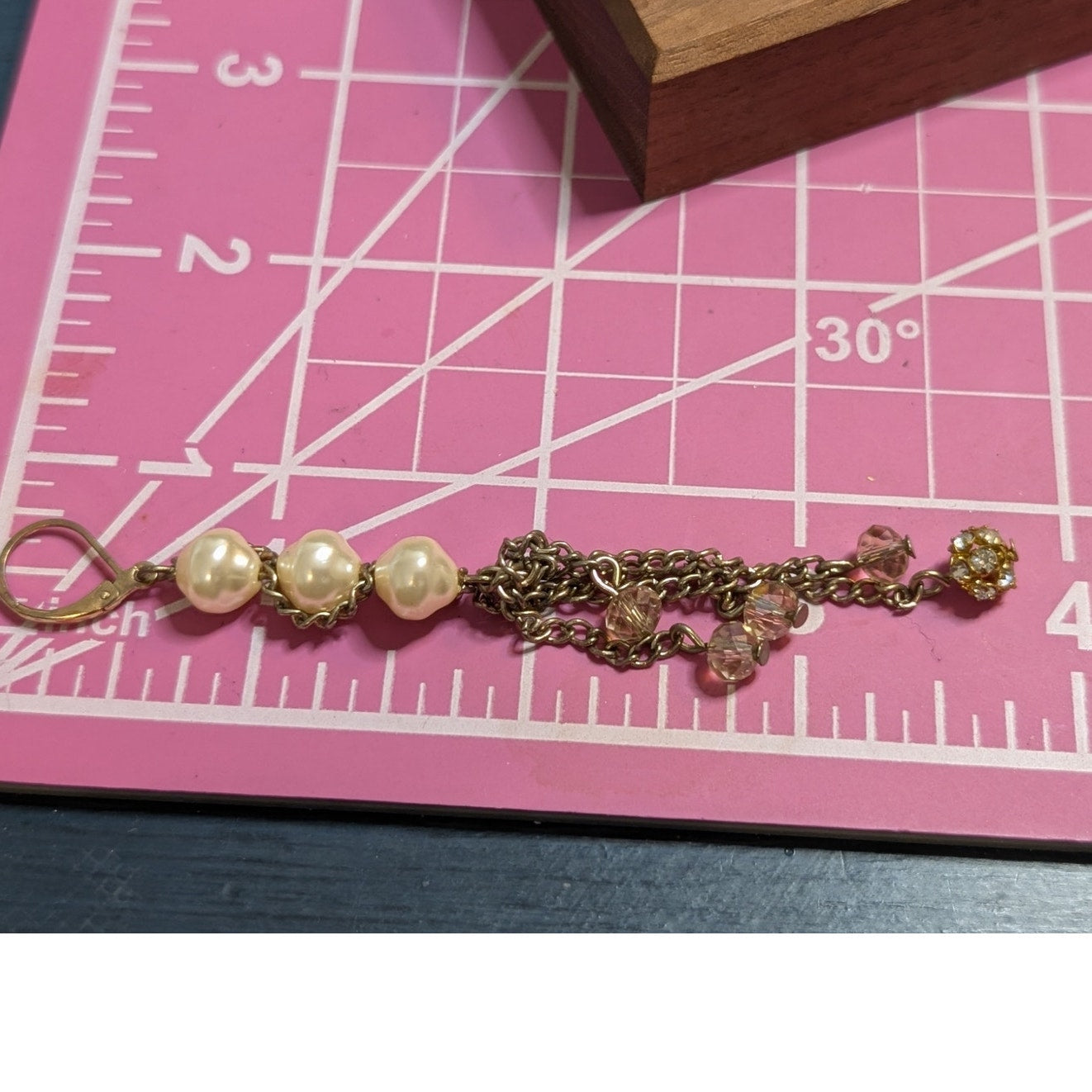 VTG Faux Pearl Crystal Disco Rhinestone Ball Chain Dangle Lever Back Earrings