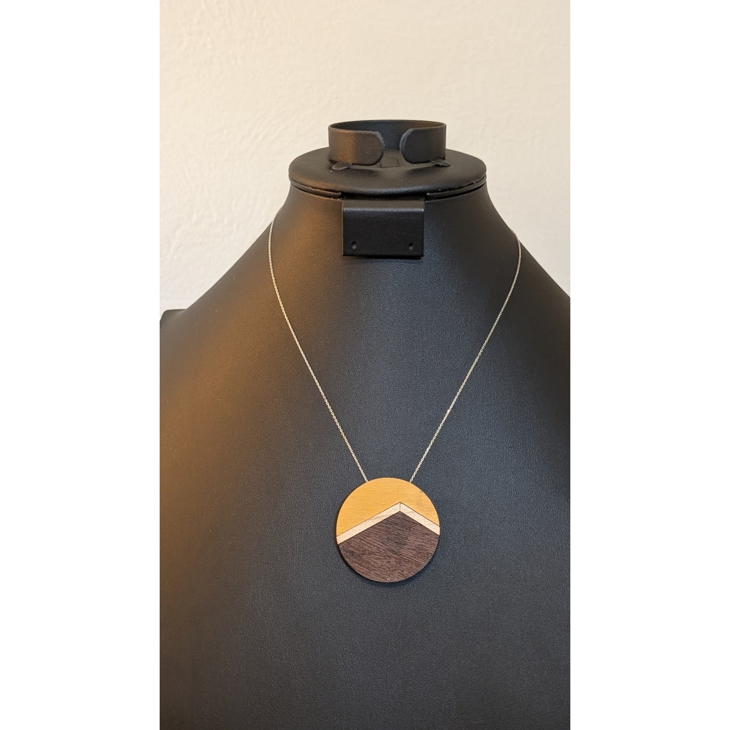 925 Italy Sterling Silver Chain & Wood Inlay Pendant 17.5" Necklace
