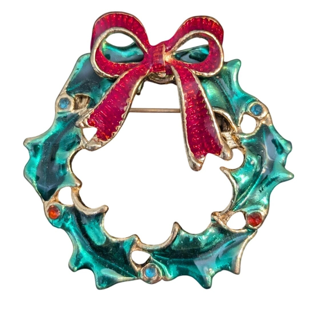 Vintage Gold Tone Green Red Enamel Rhinestone Wreath Christmas Brooch