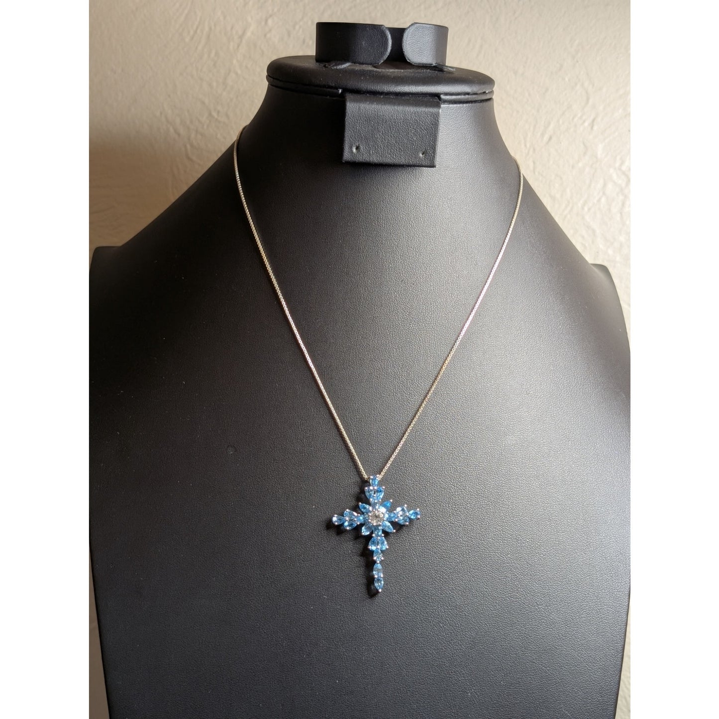 Swiss Blue Teardrop White Topaz Round Center Stone 925 Sterling Cross Necklace